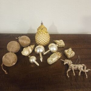 Vintage Beautiful Glass Christmas Tree Mixed Ornaments Gold Tone Set Of 12